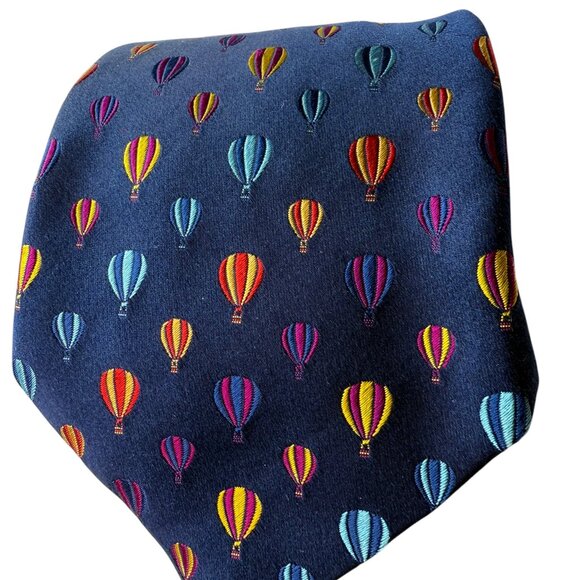 Neck Tie Brand: New and Lingwood Handmade Silk Tie.Dark Blue Hot Air Balloons